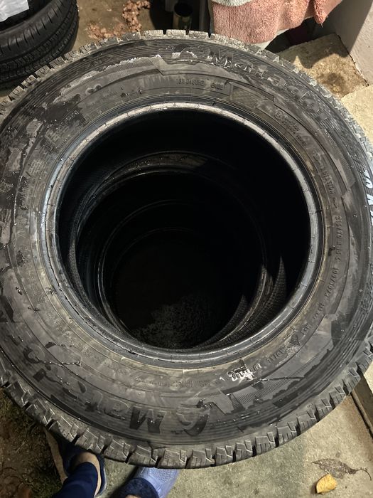 215 70 15 C Matador si Sava iarna dot 2023