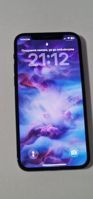 IPhone 12 черен цвят