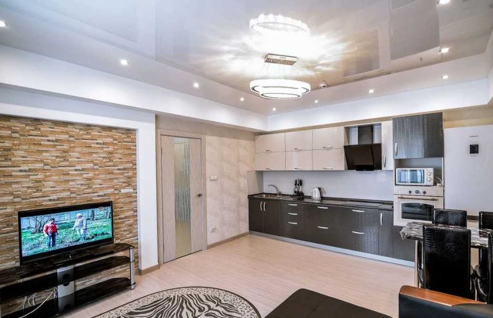 Дава се под наем Двустаен апартамент в Пловдив, Старият град - 61 кв.м за 239.7 € - Снимка #1