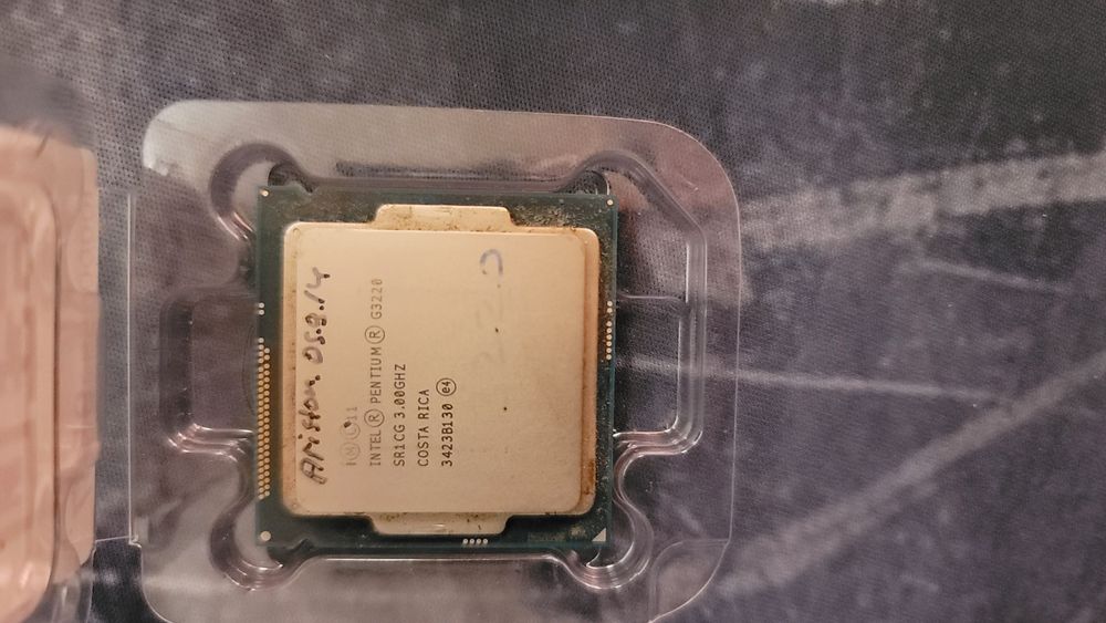 Pentium G3220[4го поколения] +ddr3 8 gb operativka [4+4]