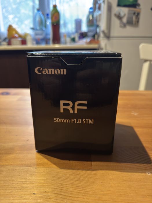 Canon RF 50mm f1.8 STM nou - full box