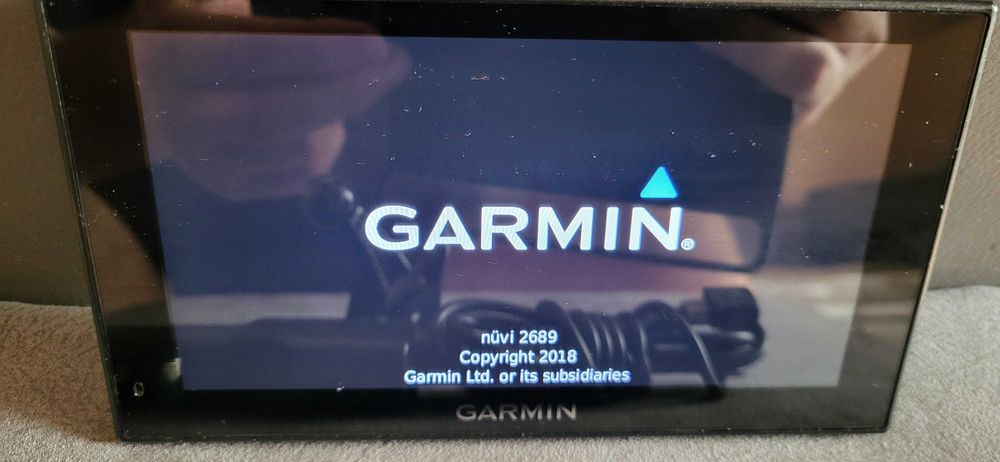 Garmin Nuvi2689 GPS full harti  accesori pe viata actualizare