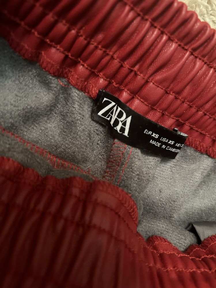 Garag sale продам кожаные  штаны zara