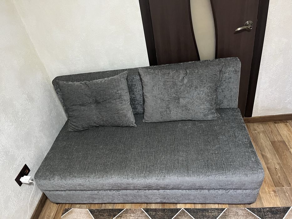 ДИВАН ЗА 60.000!