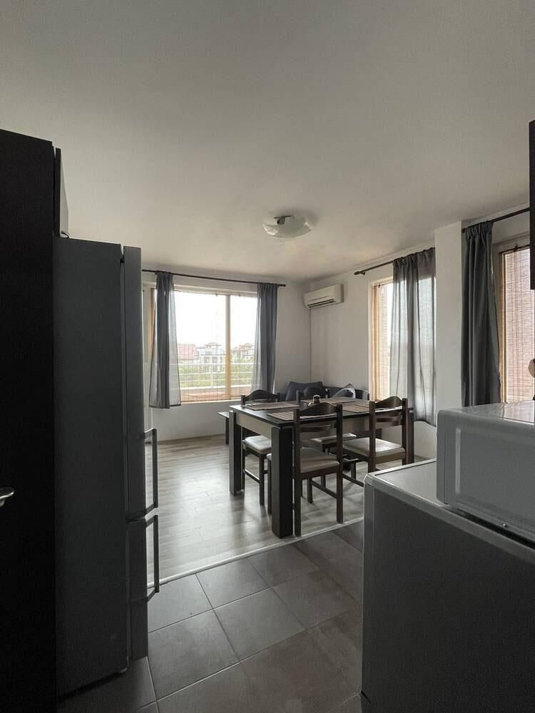 Дава се под наем Двустаен апартамент в Бургас, Сарафово - 64 кв.м за 306 € - Снимка #1