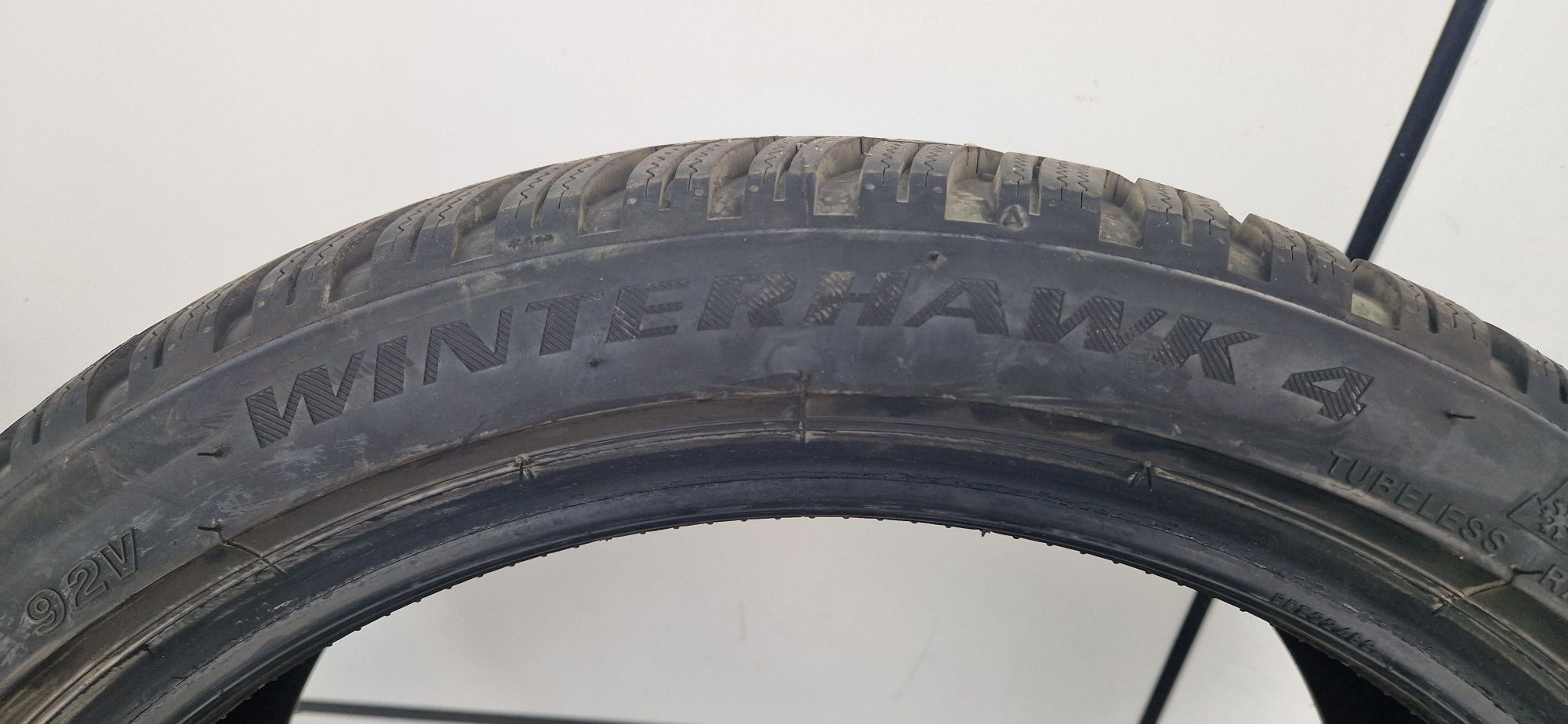 2 бр. Нови Firestone Winterhawk 4