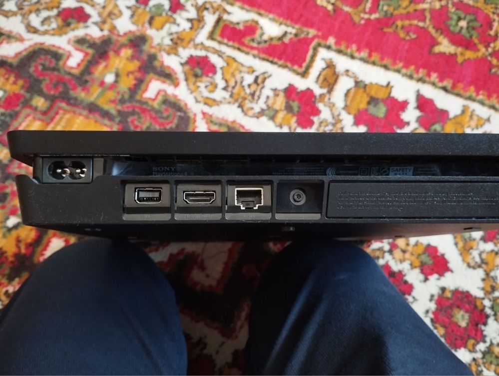Playstation 4 без джойстиков