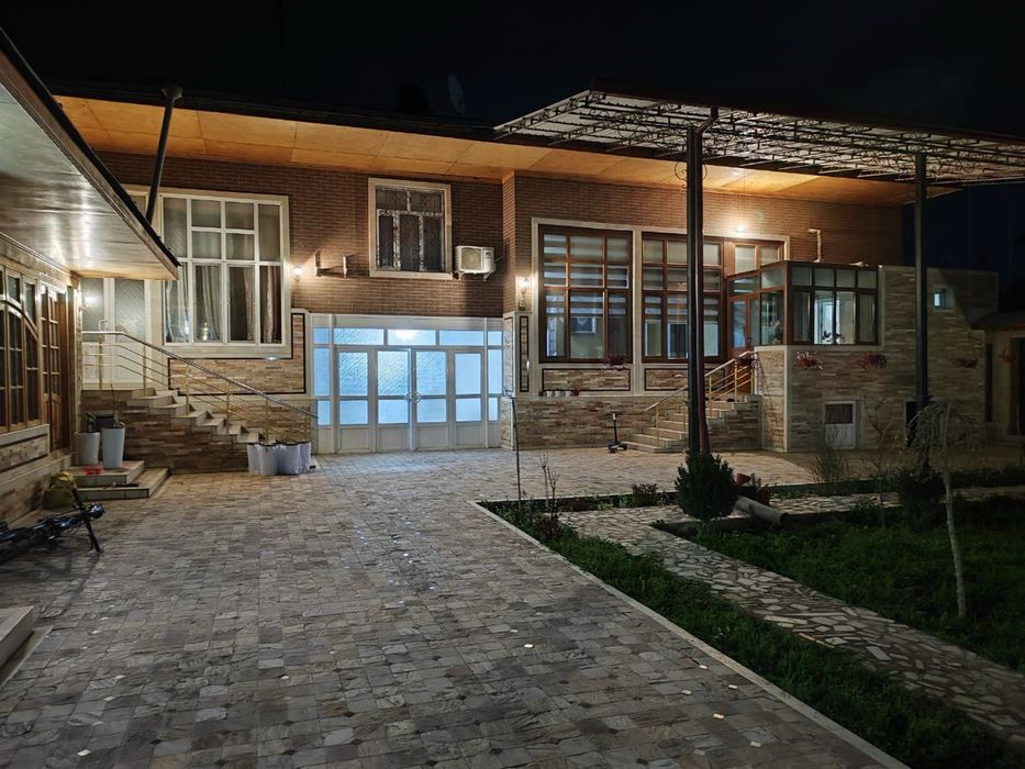 Uy sotiladi uy sotiladi