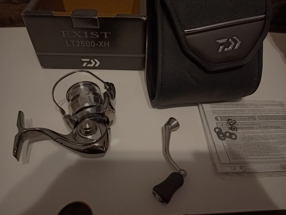 Mulineta Daiwa exist LT 2500-XH