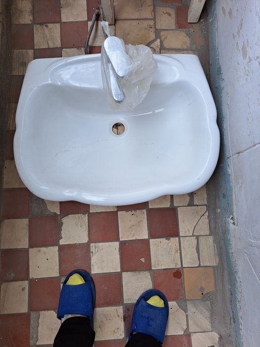 Продам раковину б/у