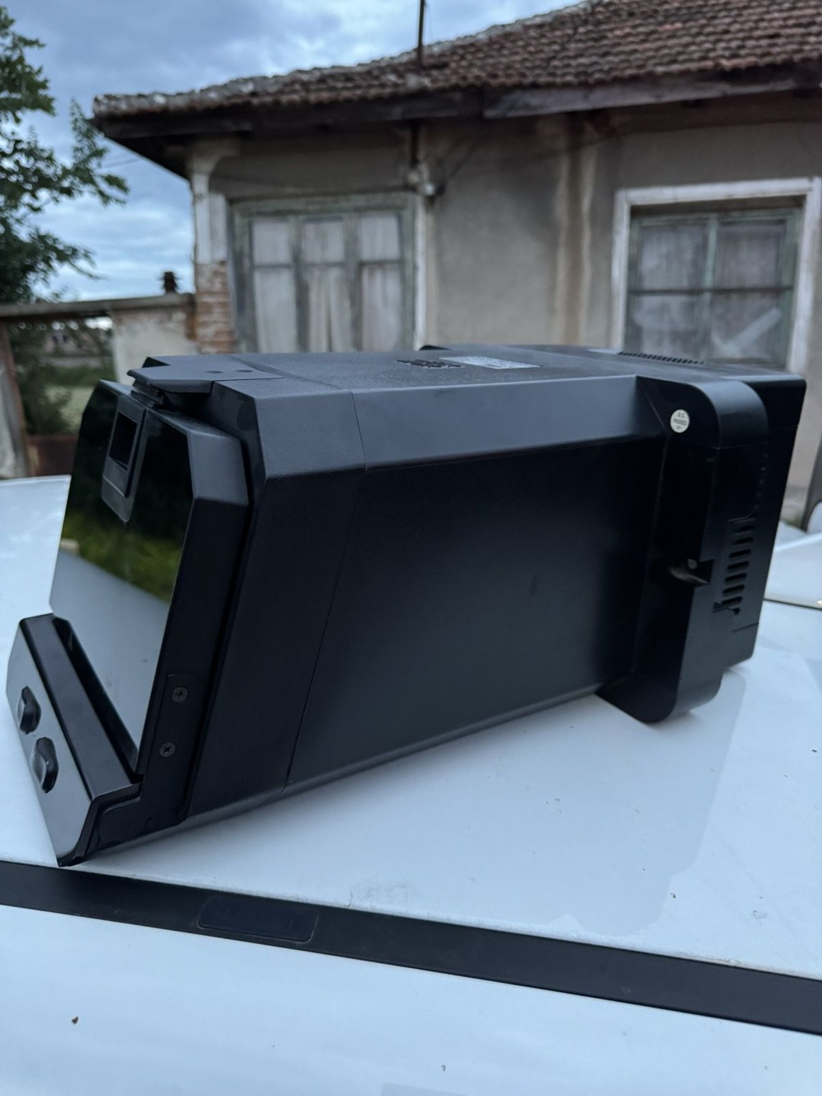 Хладилник за Мерцедес w220