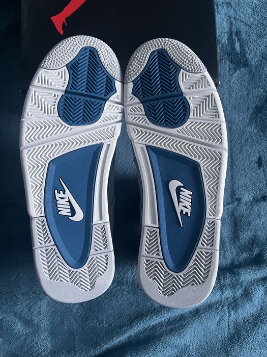 Jordan 4  Military Blue