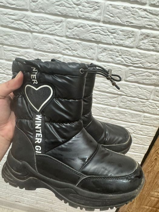 Продам сапожки зимние