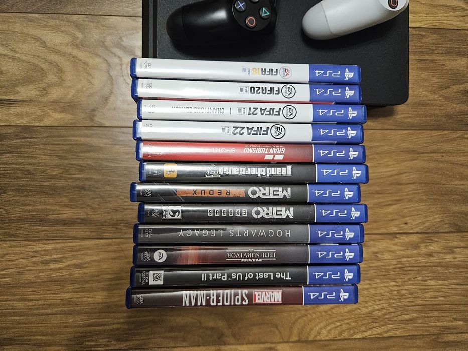 PlayStation 4 slim