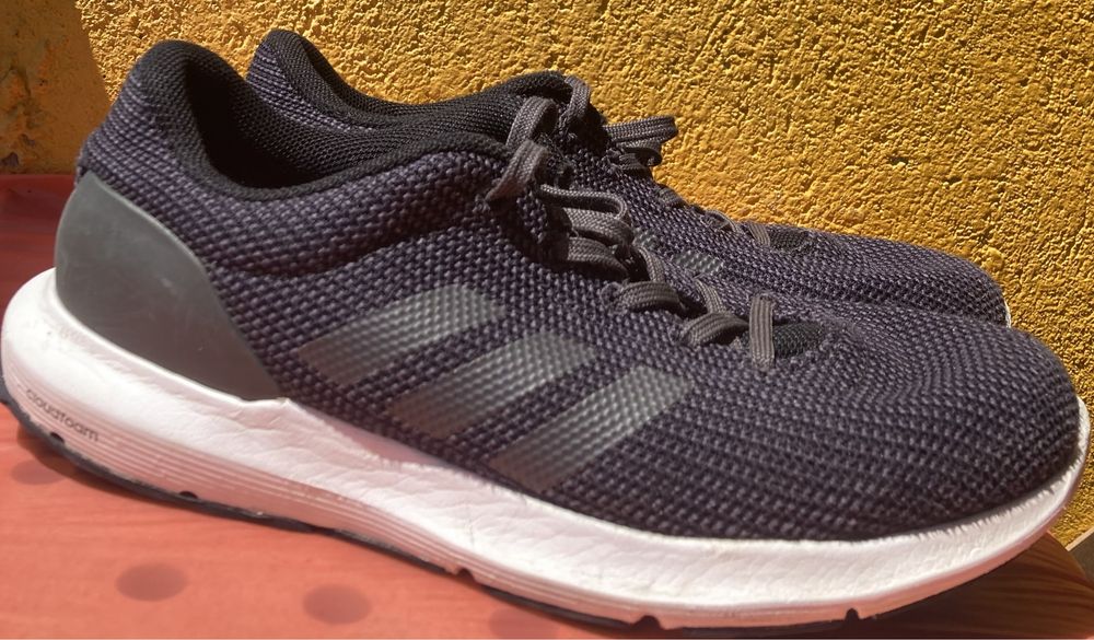 Маратонки Adidas 40,2/3
