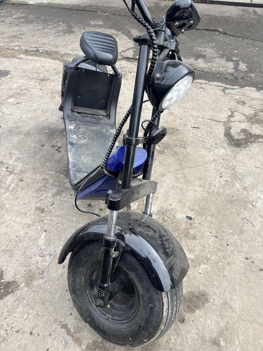 Vand scuter electric