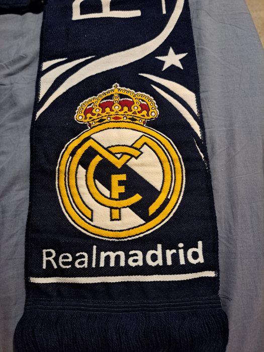 Ретро шал на Real Madrid.