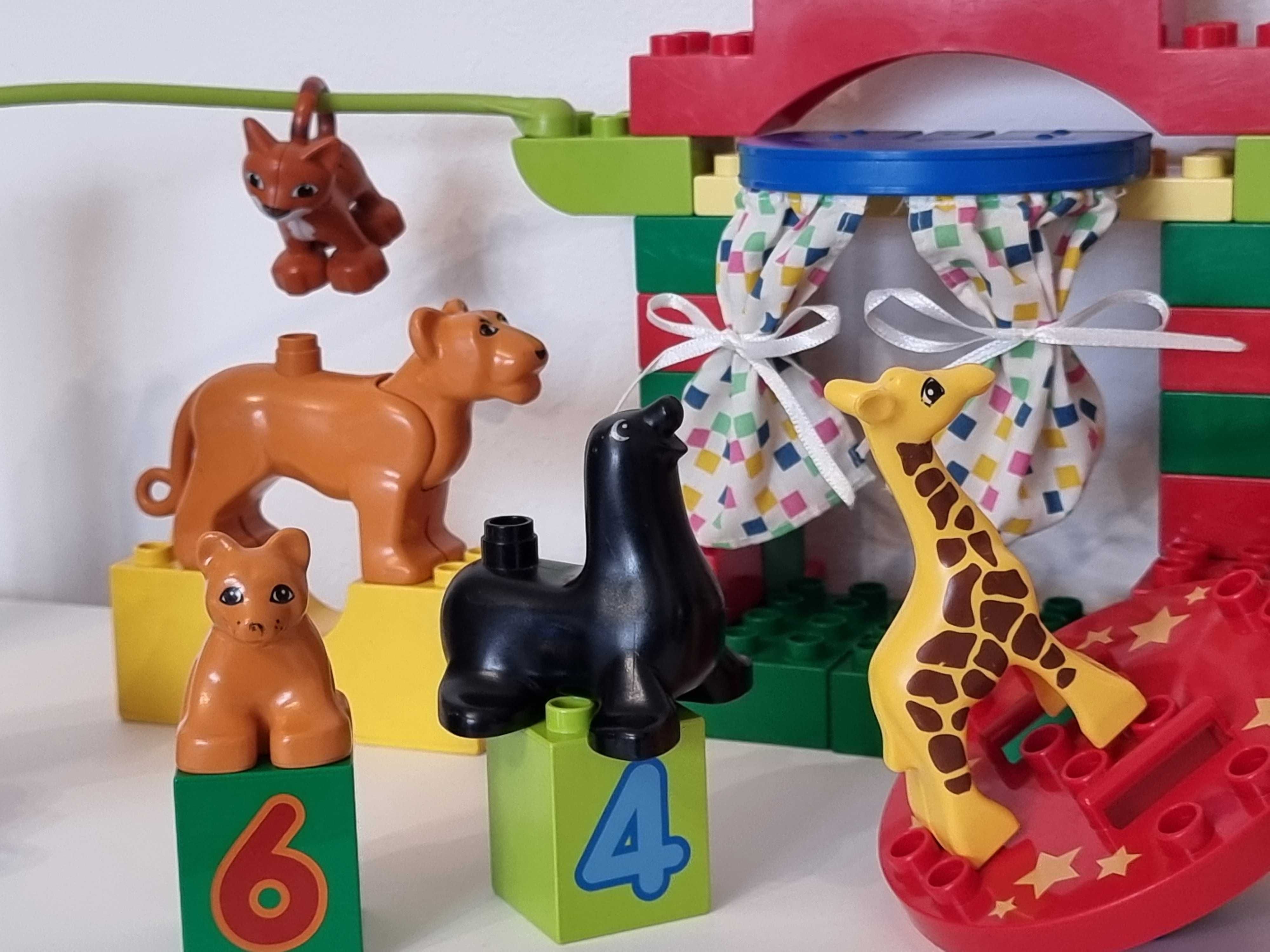 Marele circ Lego Duplo cu multe accesorii