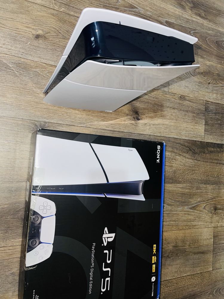 Срочно продается Playstation 5 slim digital
