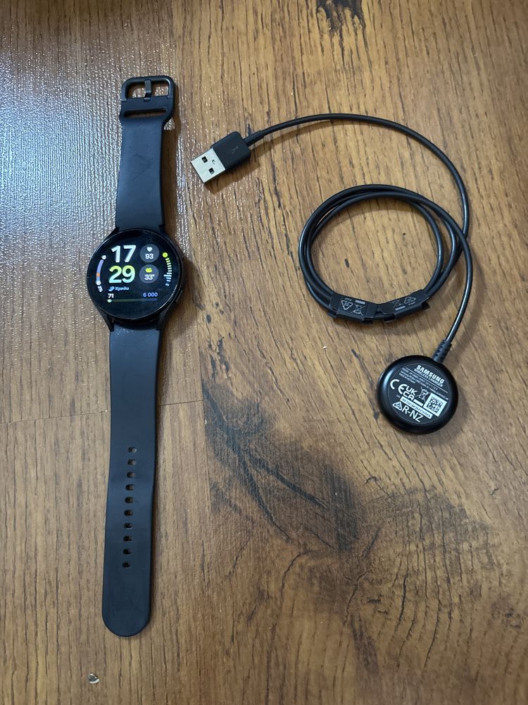 Samsung Galaxy Watch 4