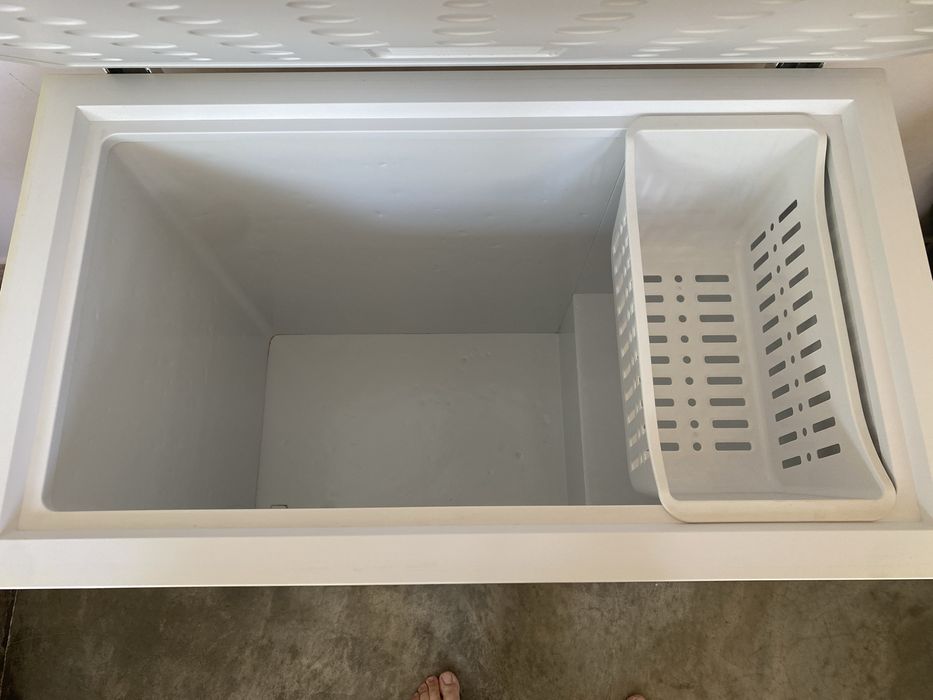 Lada frigorifica Heinner HCF-205NHA+