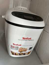 Masina de facut paine Tefal bread&baguette