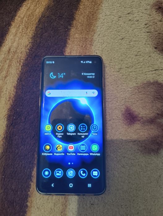 Продам Samsung S10