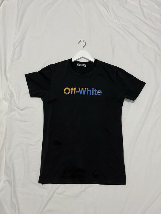 Off-White™ Graphic Tee – Astronaut Cosmic Print – Rare 2024 Edition