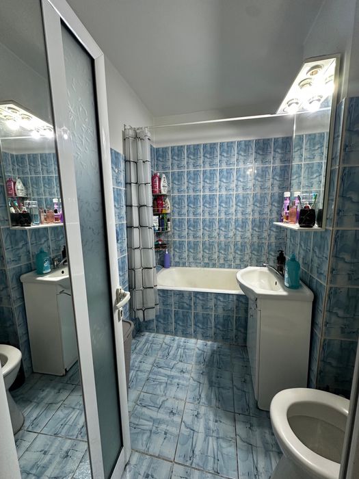 Apartament 2 camere de vanzare