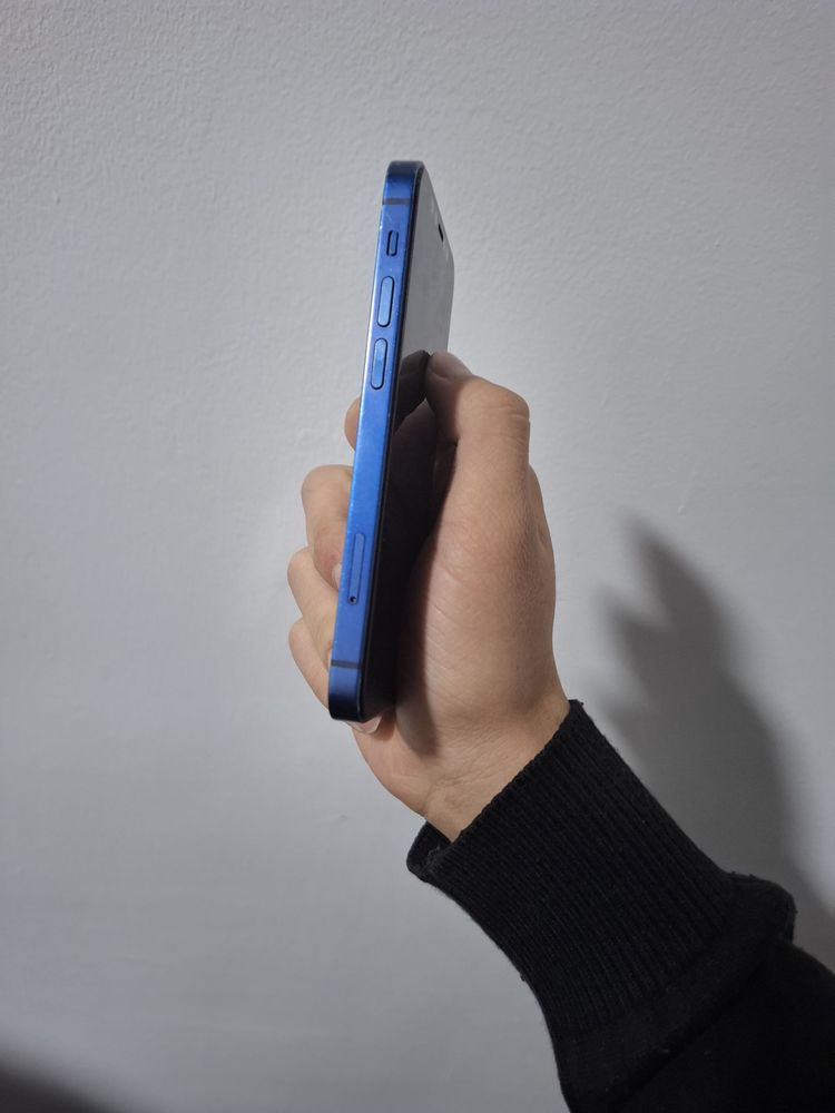 Iphone 12 mini srochna sotiladi