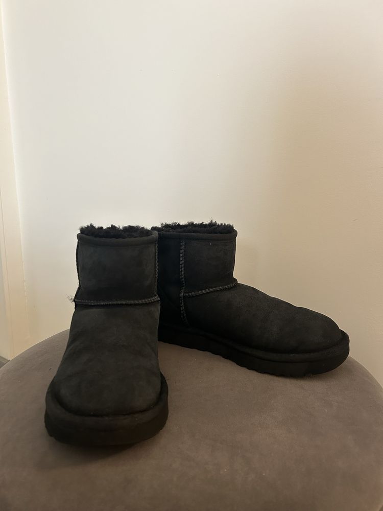 UGG originali piele intoarsa