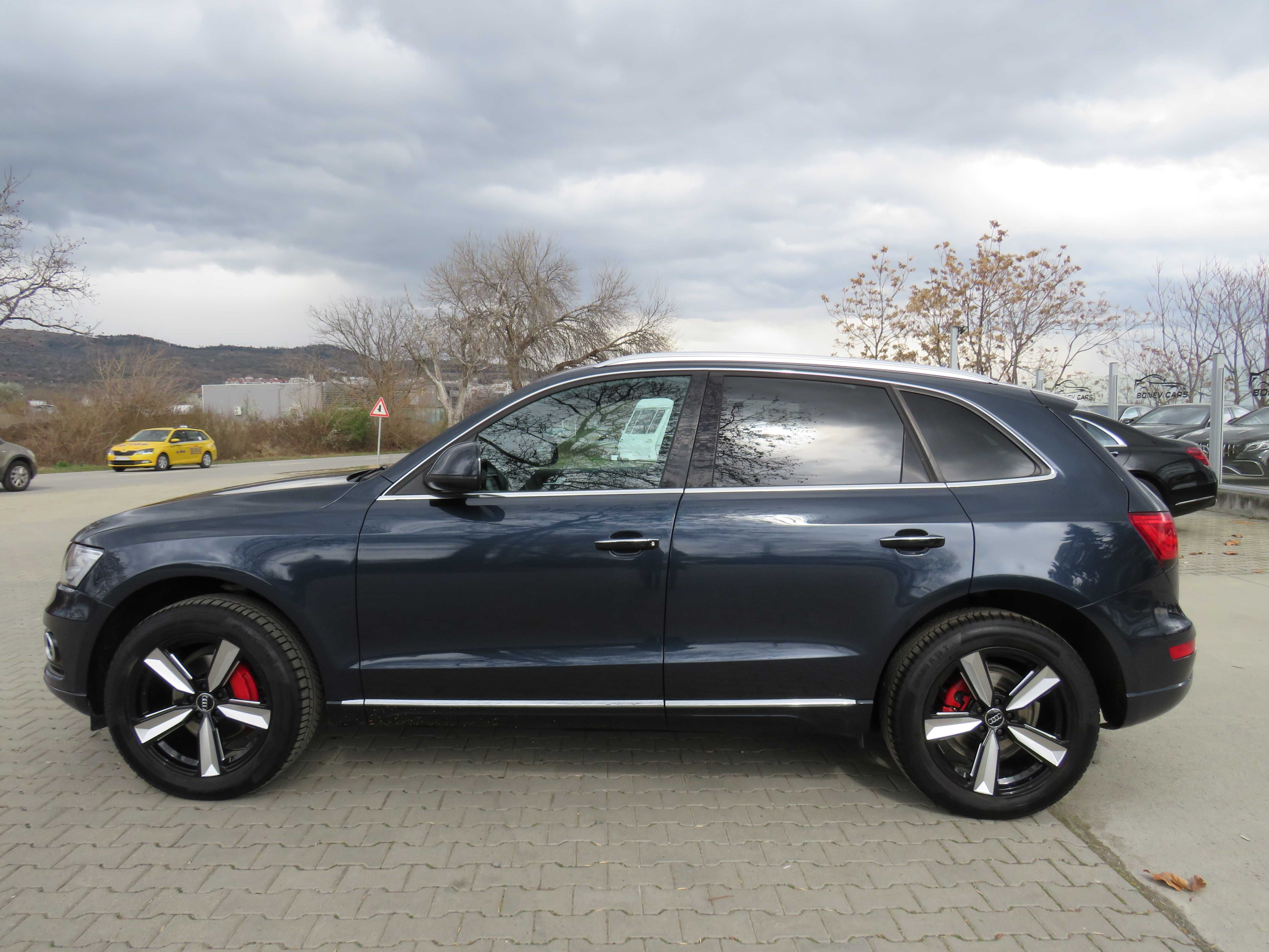 Audi Q5 2.0T Quattro 2015г 8ZF