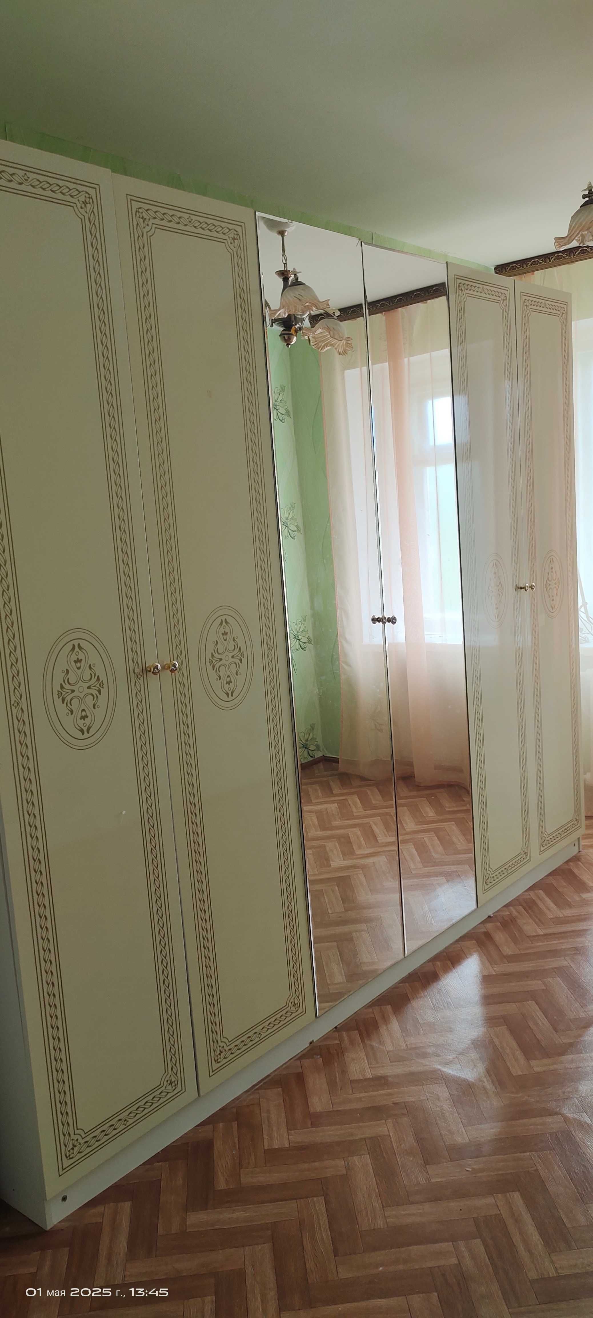 Продам шкаф для одежды в Лисаковске