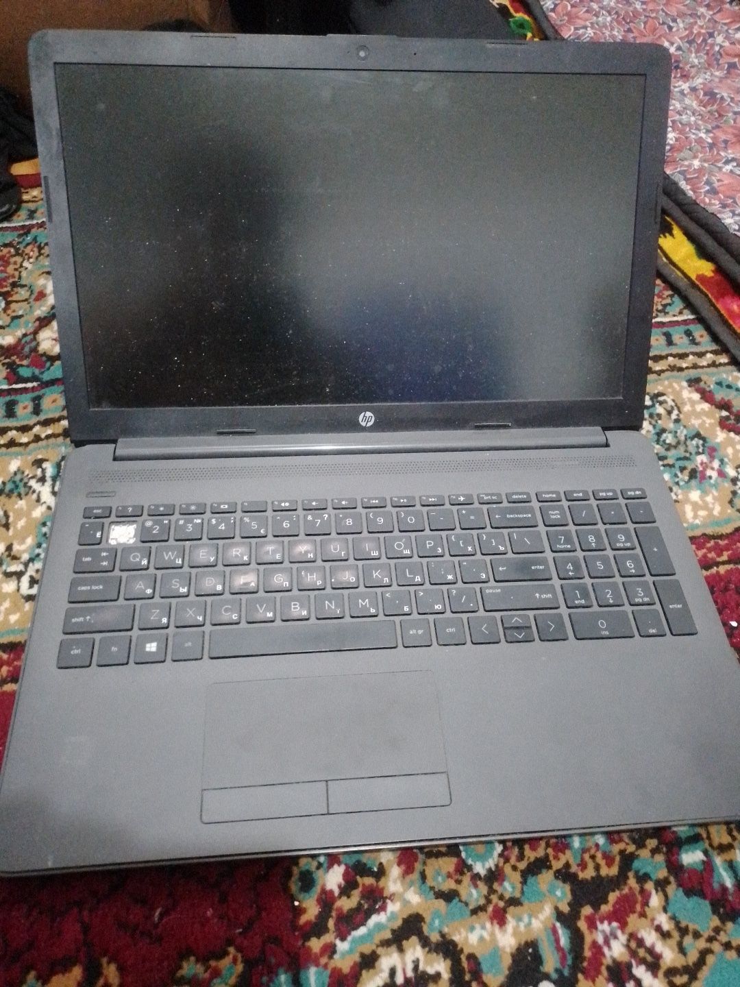 Hp noutbuk aybi akumlyatori 15 20 minutlga yettadi