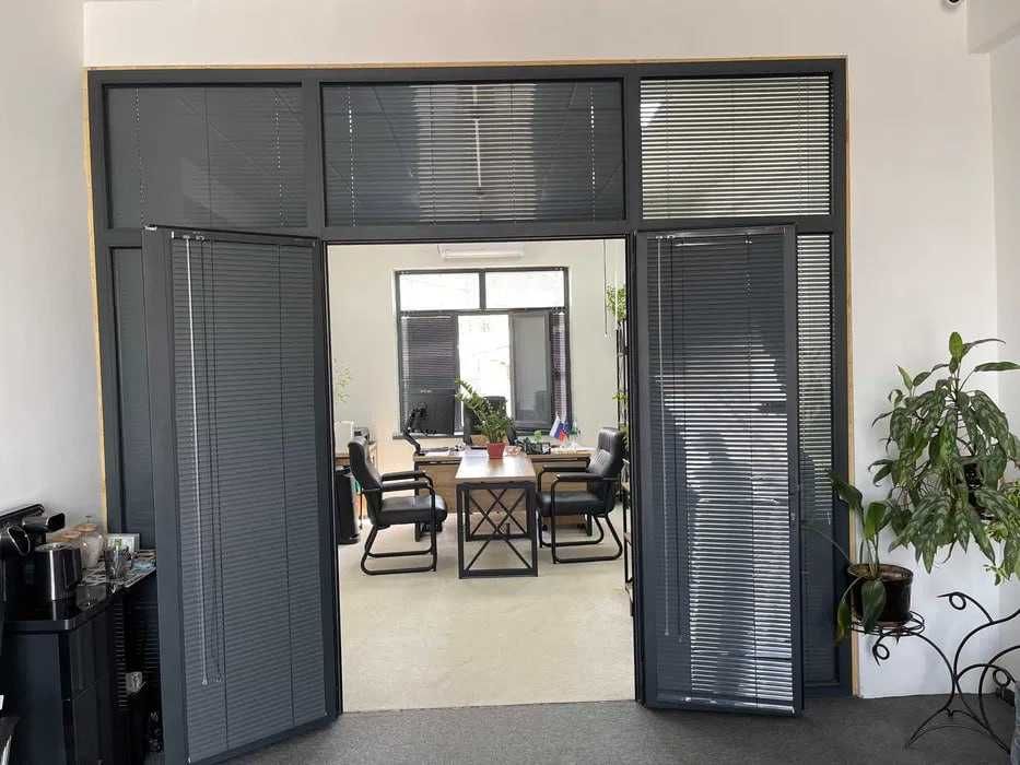 Перегородка Akfa 29503x3420 в идеальном состоянии