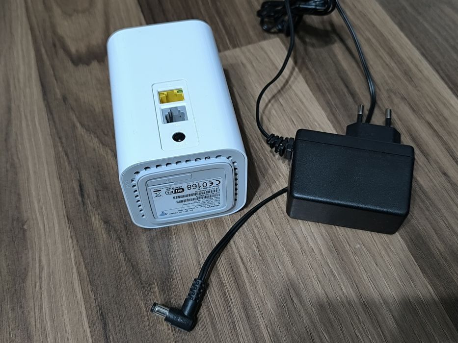Router 4G Huawei cu cartela SIM decodat