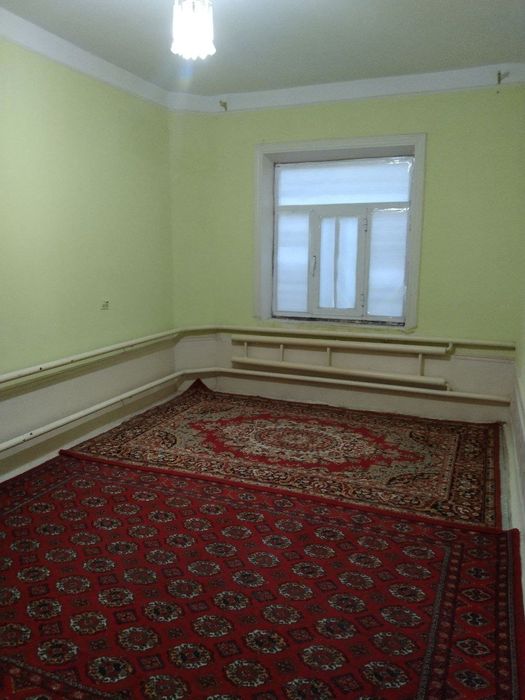 3 xonali kv ijaraga beriladi