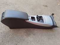 Cotiera Renault Laguna 3 2007 - 2015 cu capac din piele