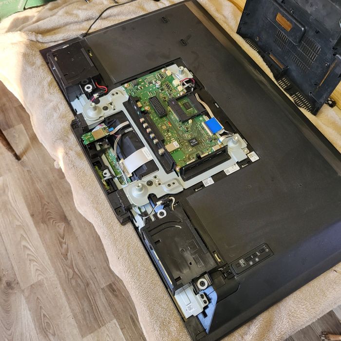 Led Sony тв за части model KDL 32R430B