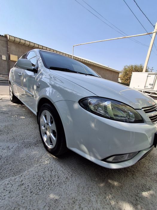 Продаётся авто машина Chevrolet lacetti 2022 года. Срочно!!!
