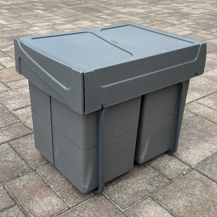 Coșuri de gunoi pentru bucătărie cu montaj inferior