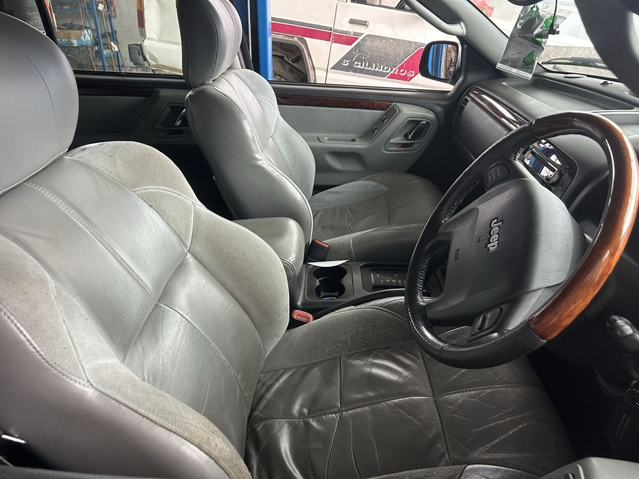 Jeep grand cherokee 4.7 HO на части