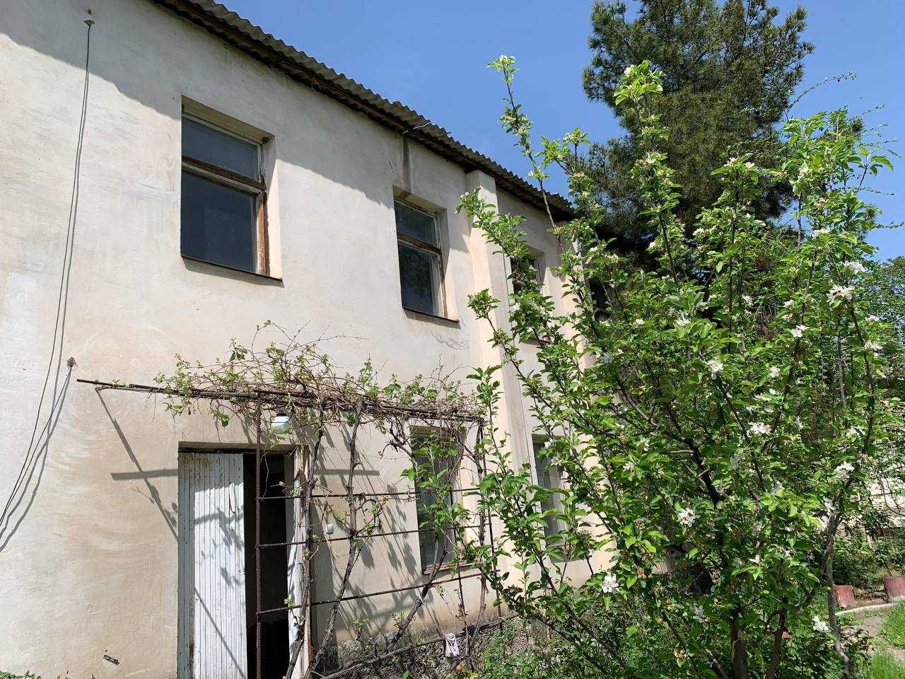 [KM]  Продается 12 соток земли на Мирзо Улугбеке(завод шампанских вин)