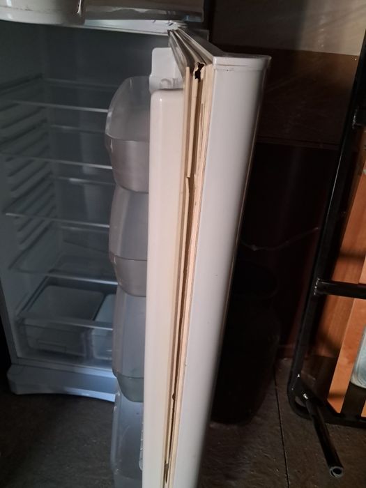 Холодильник индезит