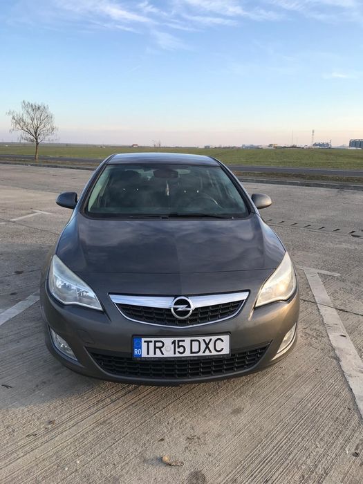 Opel Astra J hatchback 1.7 cdti