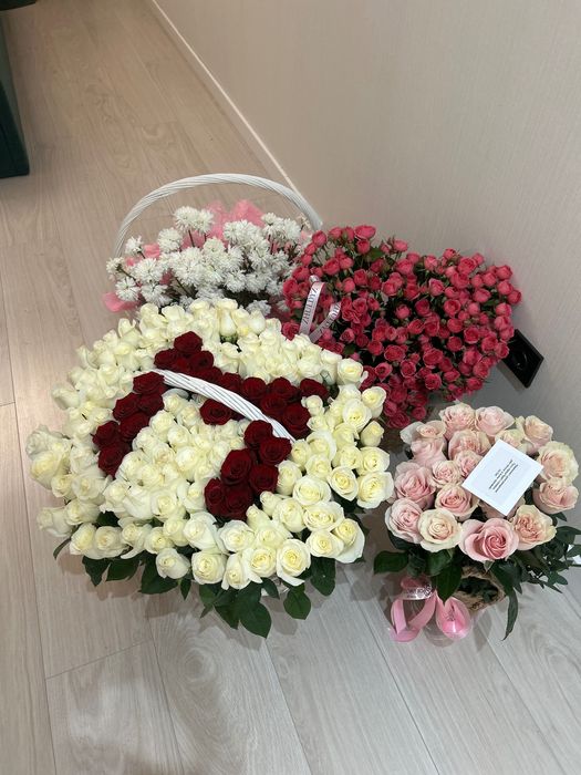 цветы астана 151 роза кусовые розы 19 шт роз