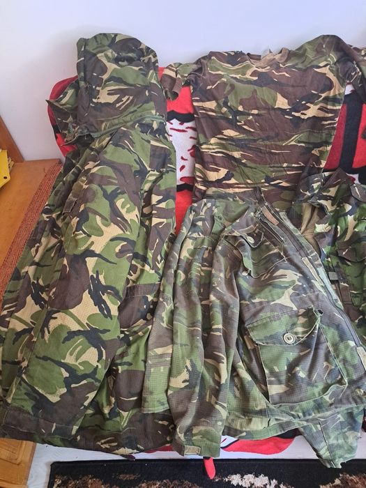 Haine și geci vânătoare sau pescuit