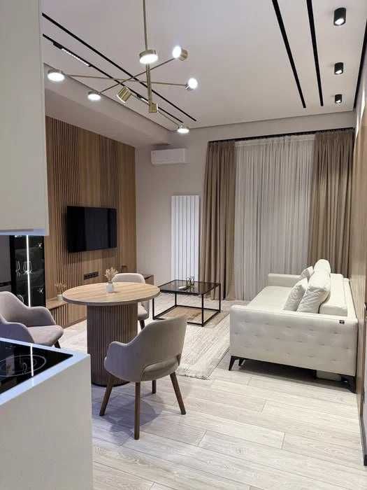 Срочно!!! Сдаётся 2Х 2/9 евро кв центр города в Себзор 640*