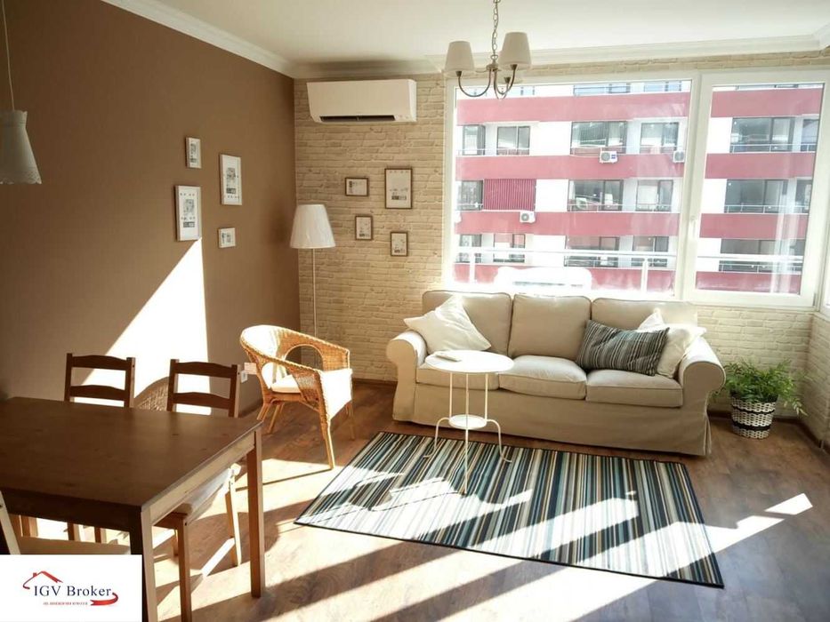 Двустаен апартамент в Люлин 2