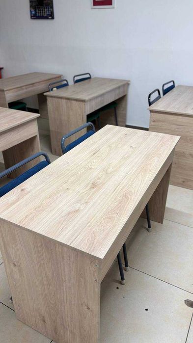 Продам парты и стулья